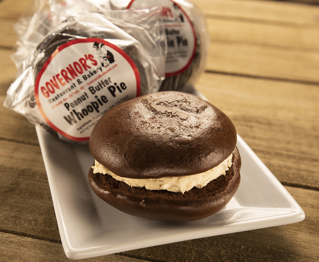 Peanut Butter & Jelly Whoopie Pies / Crumbcoats & Wine